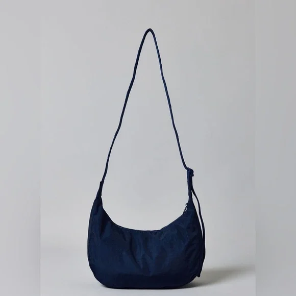 BAGGU UO Exclusive Teddy Bear Medium Nylon Crescent Bag NWT - Picture 5 of 8